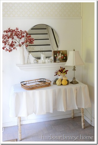 pleated tablecloth
