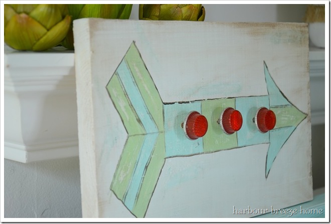 light reflector pegs