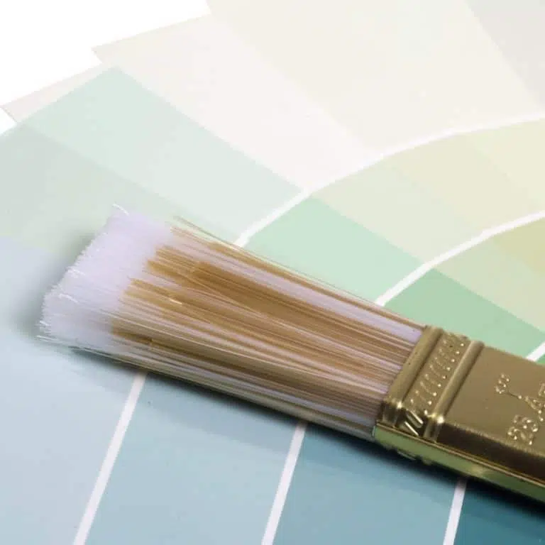 5 Tips on How to Choose Paint Colors for a Coastal Cottage Look