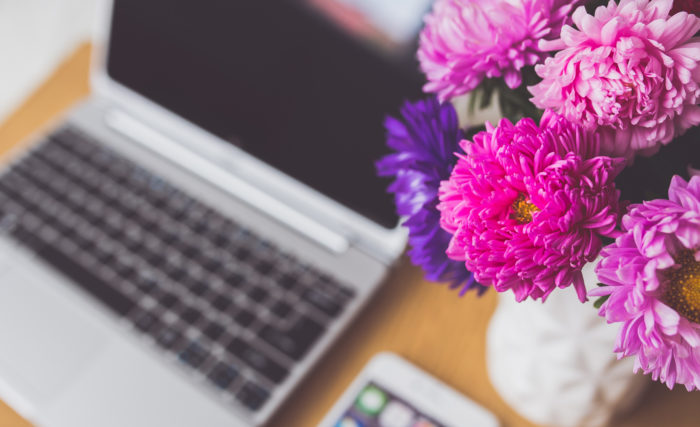 HOW TO START A HOME DECOR BLOG