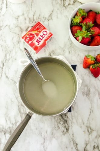 Strawberry pie glaze