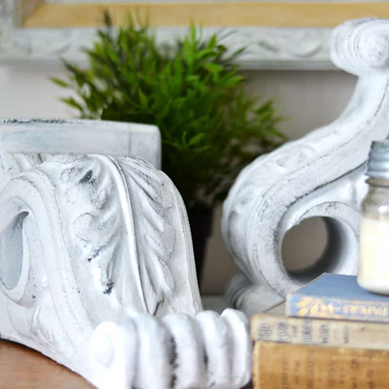 A Beginner’s Guide to DIY Farmhouse Style Painted Foam Corbels