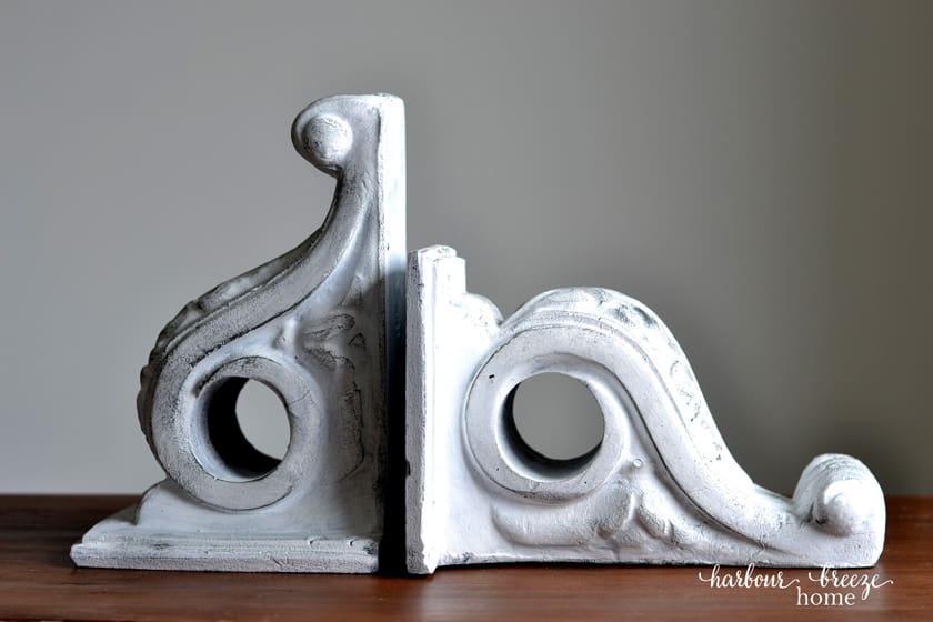 finished white painted corbels in farmhouse style