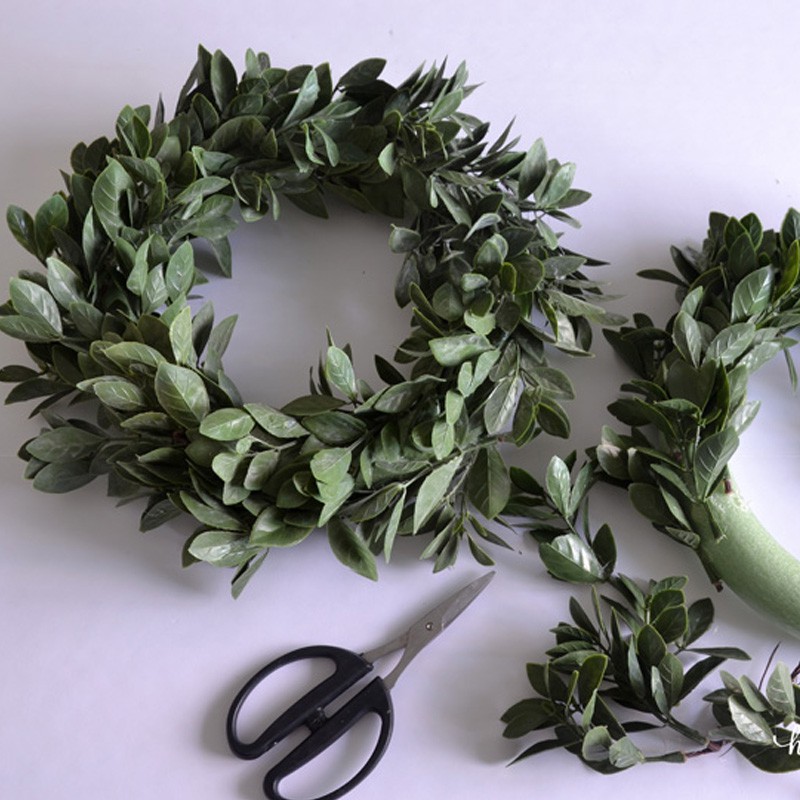 How to Make a Simple and Affordable Small Faux Boxwood Wreath