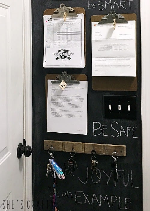 homestyle gathering 4 command center with clipboards and keyholder