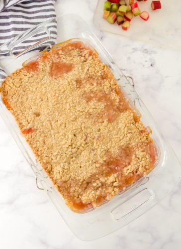 Baked rhubarb crisp.