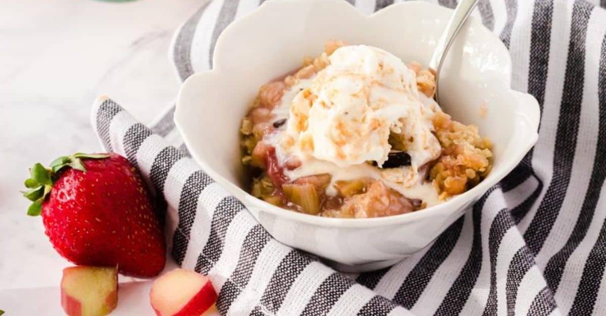 The BEST Rhubarb Crisp Recipe Ever!