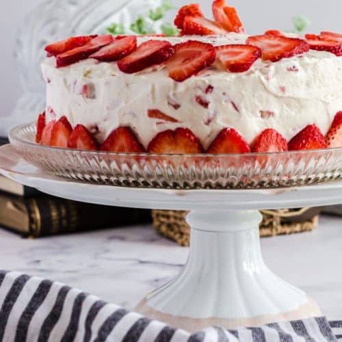 Vanilla layer cake with fresh strawberry icing