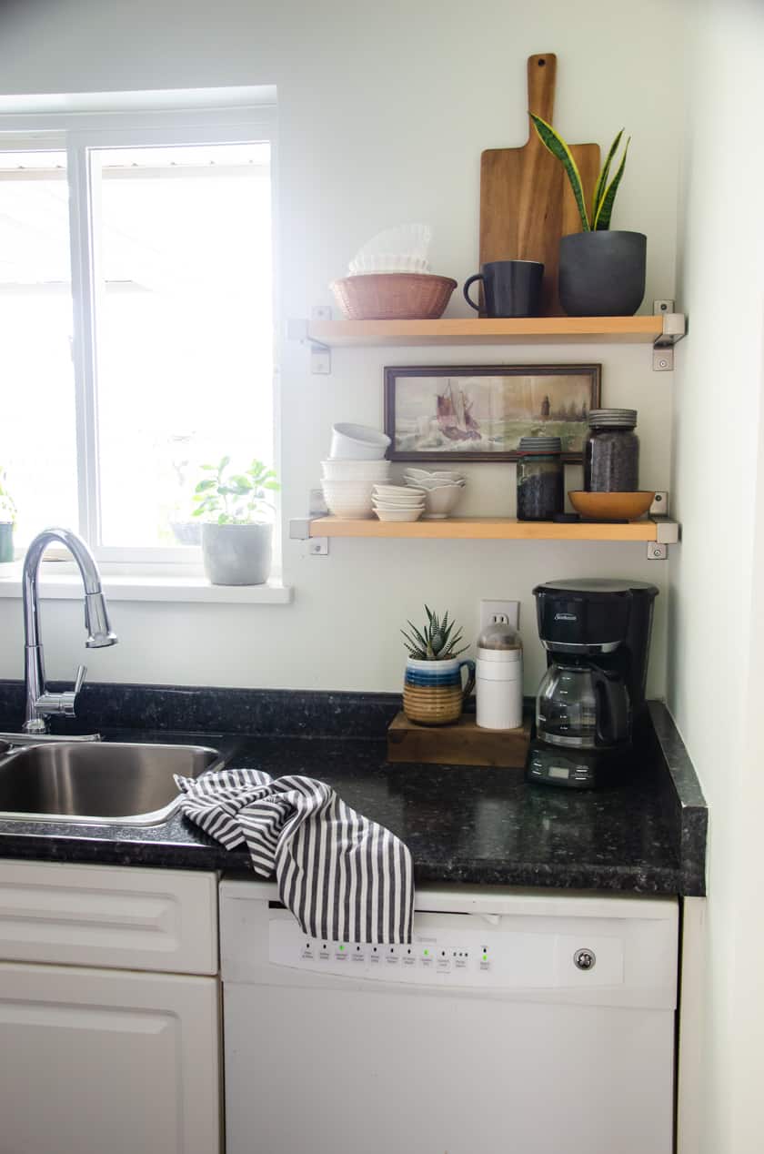 Small Kitchen Remodel Ideas that Won't Break the Bank   Harbour ...