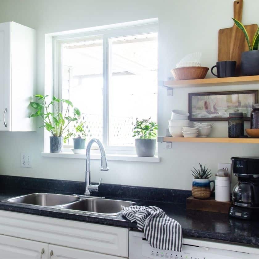 Small Kitchen Remodel Ideas that Won’t Break the Bank