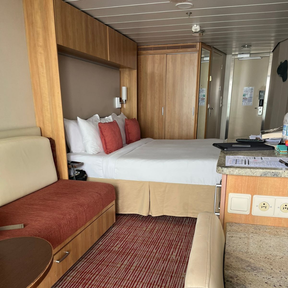 balcony room on celebrity cruises solstice ship