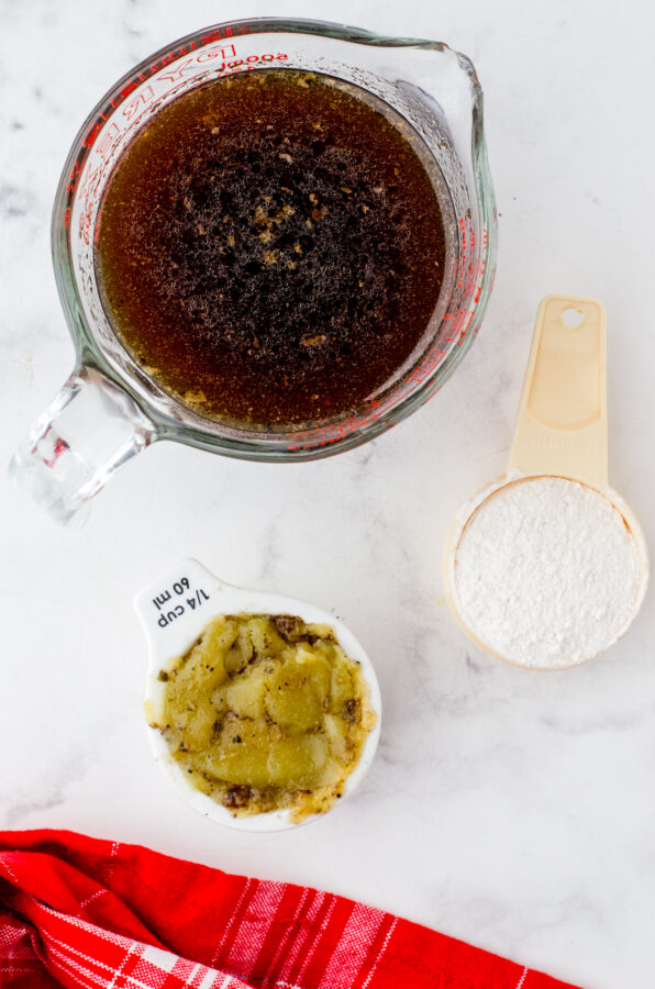 Ingredients for turkey pan gravy